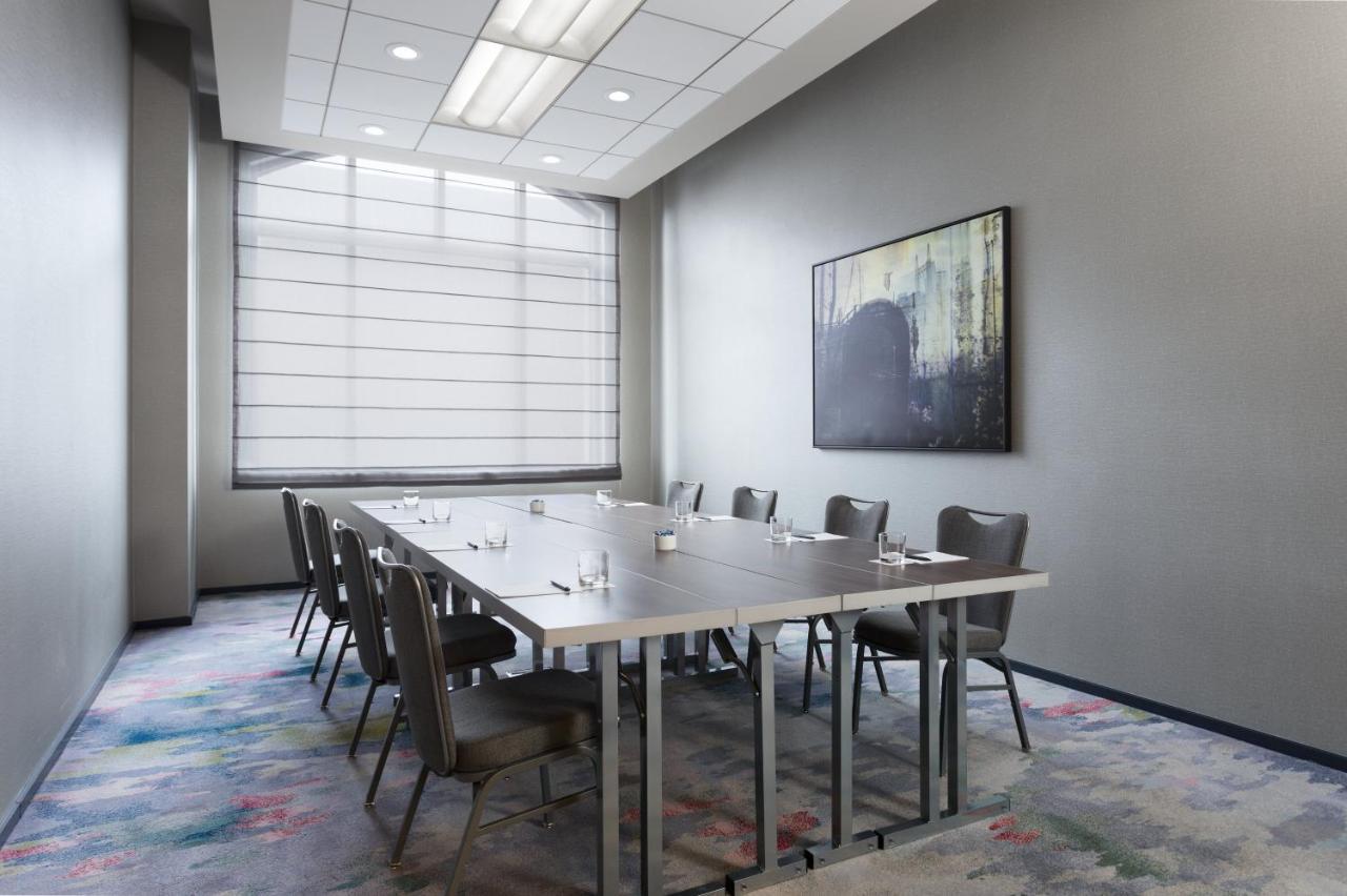 The Lofton Hotel Minneapolis, Tapestry Collection By Hilton Экстерьер фото